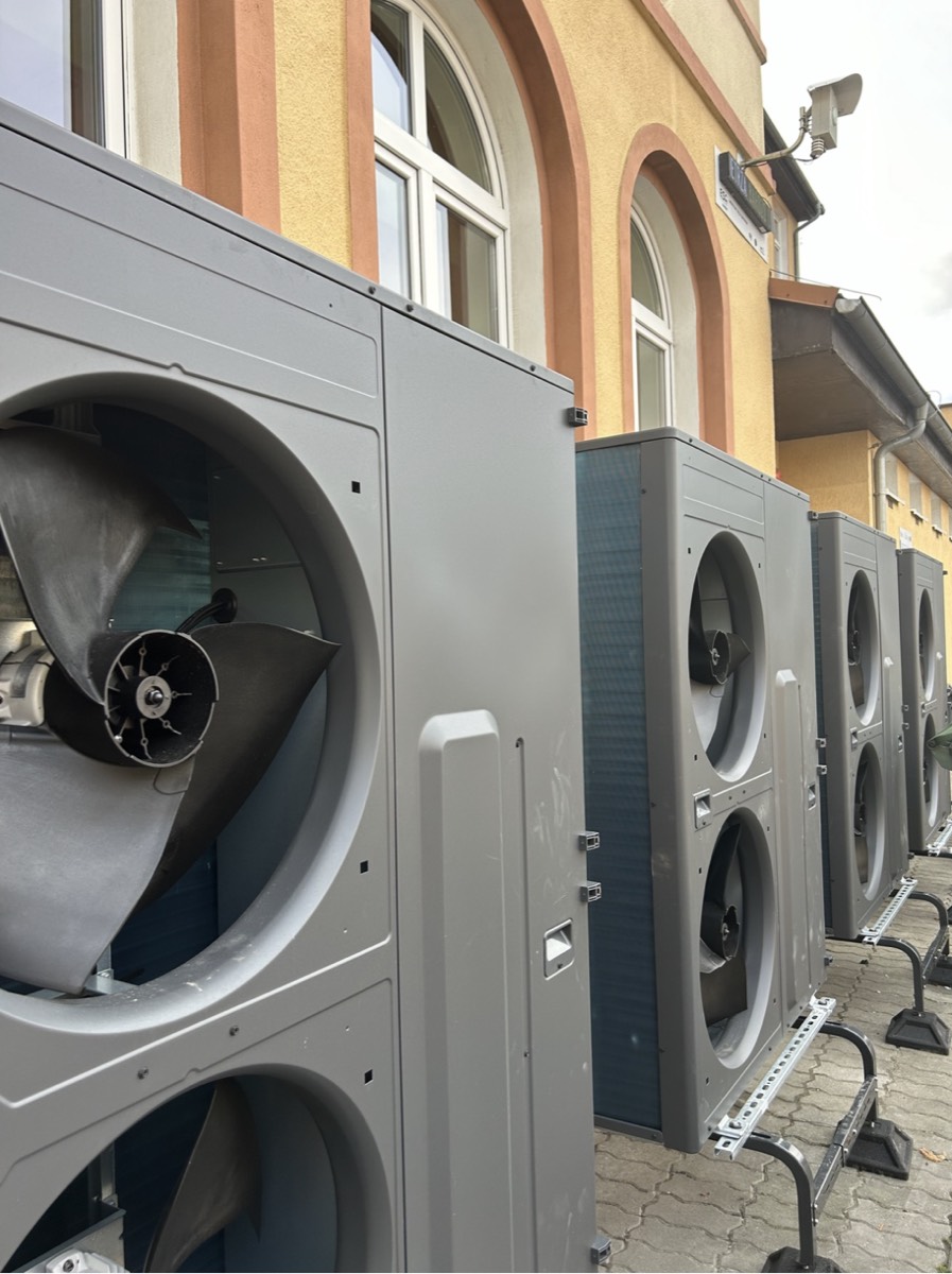 Pompa ciepła dla biznesu AstroEnergy